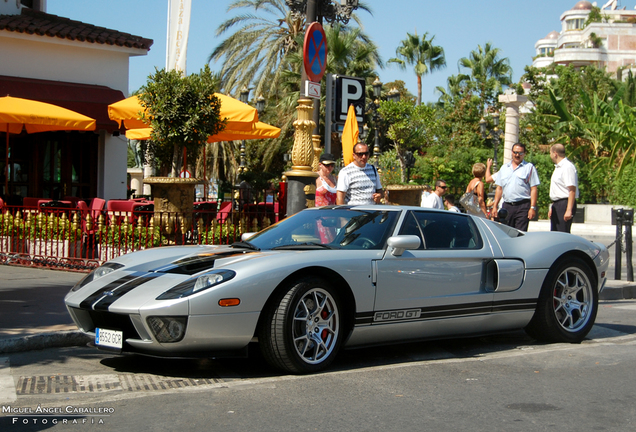 Ford GT