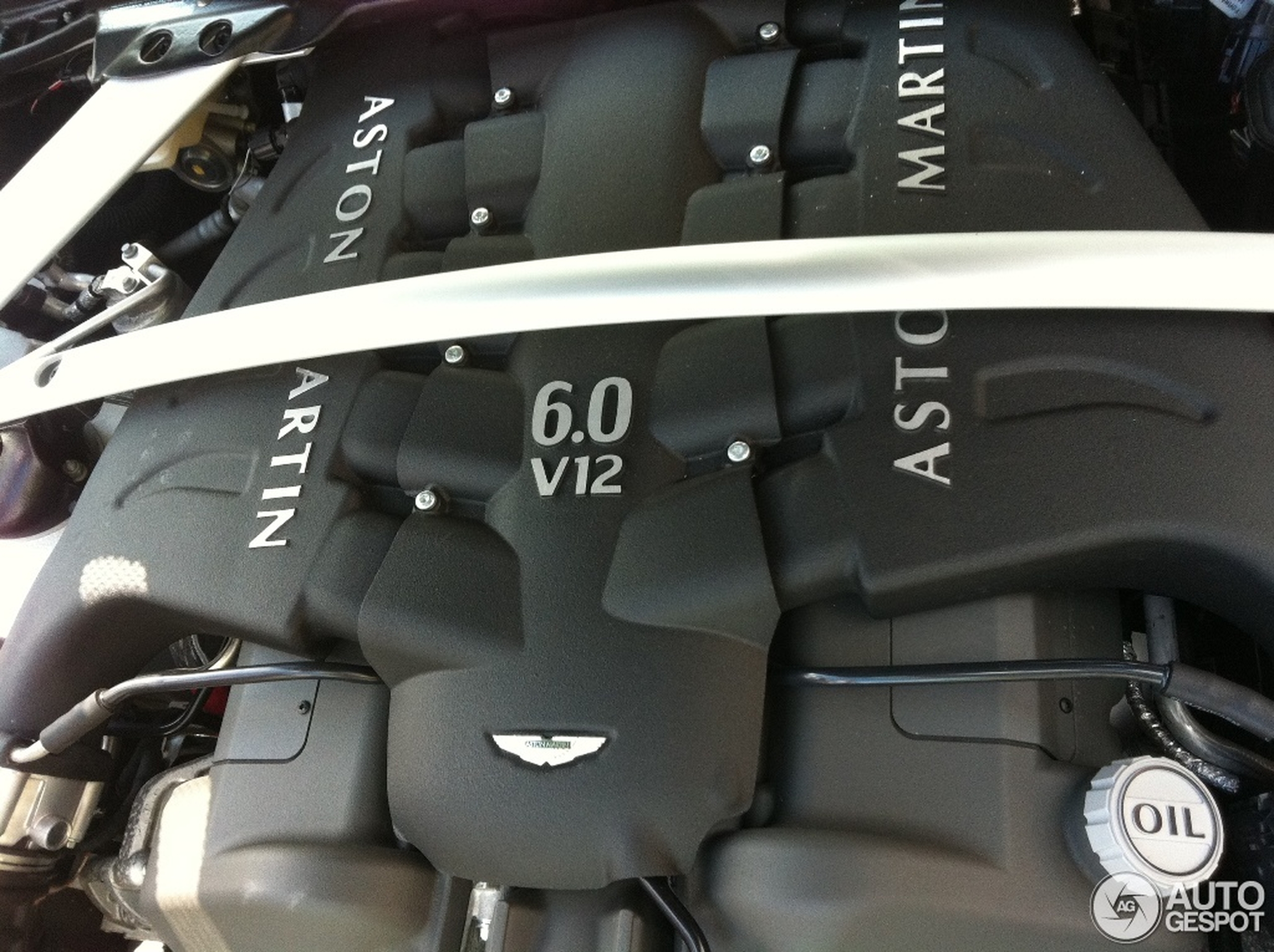 Aston Martin Virage 2011