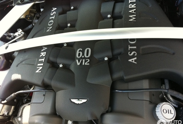 Aston Martin Virage 2011