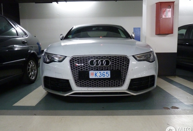 Audi RS5 B8 2012