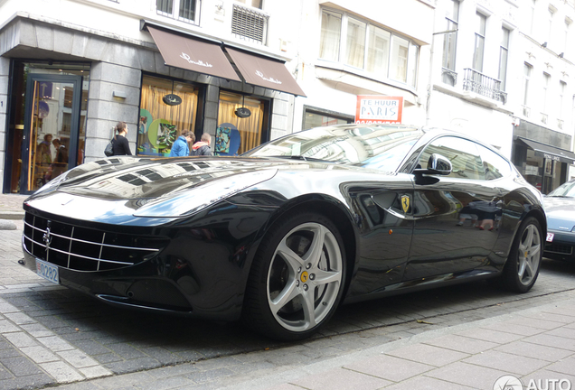 Ferrari FF