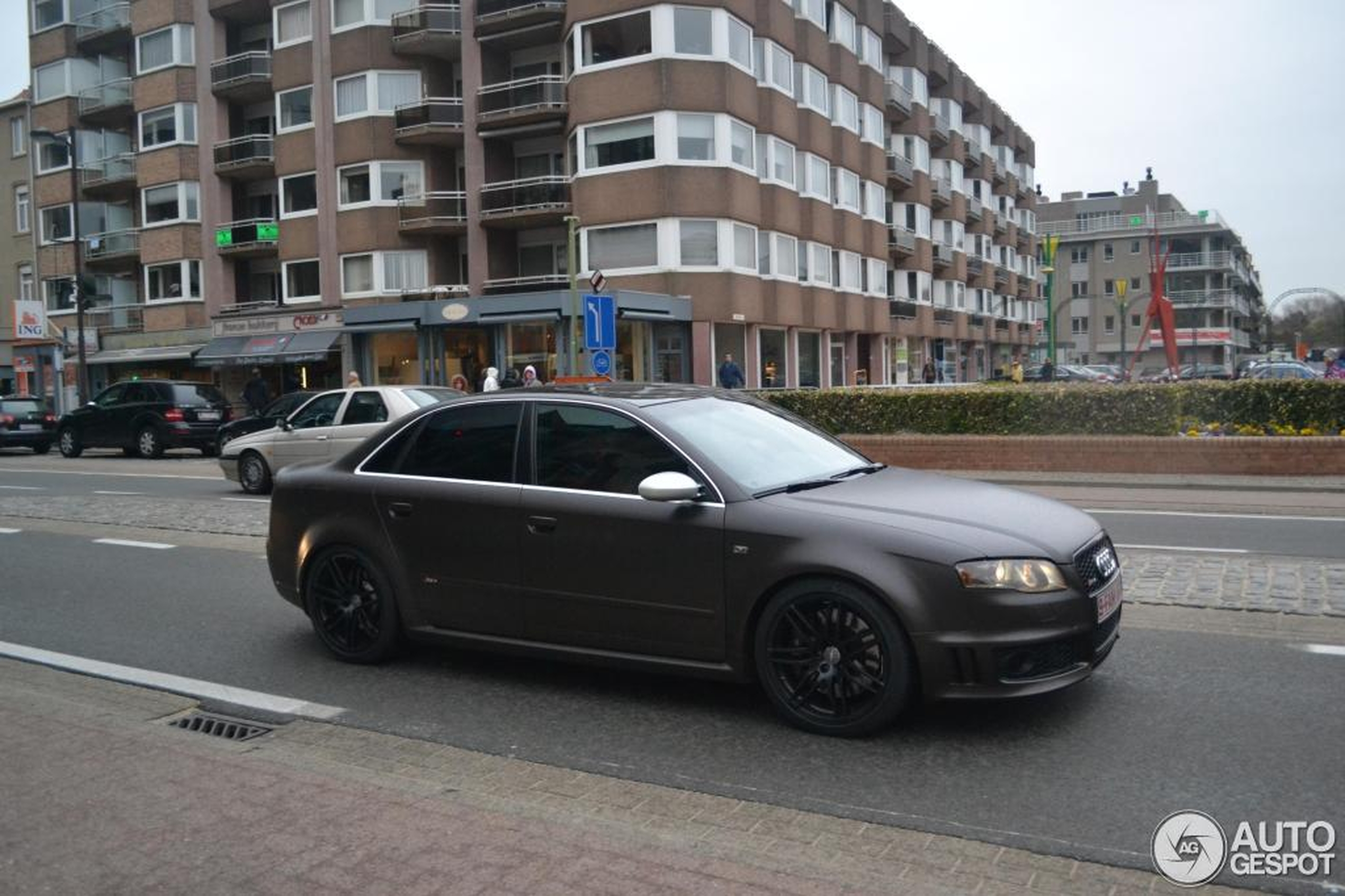 Audi RS4 Sedan