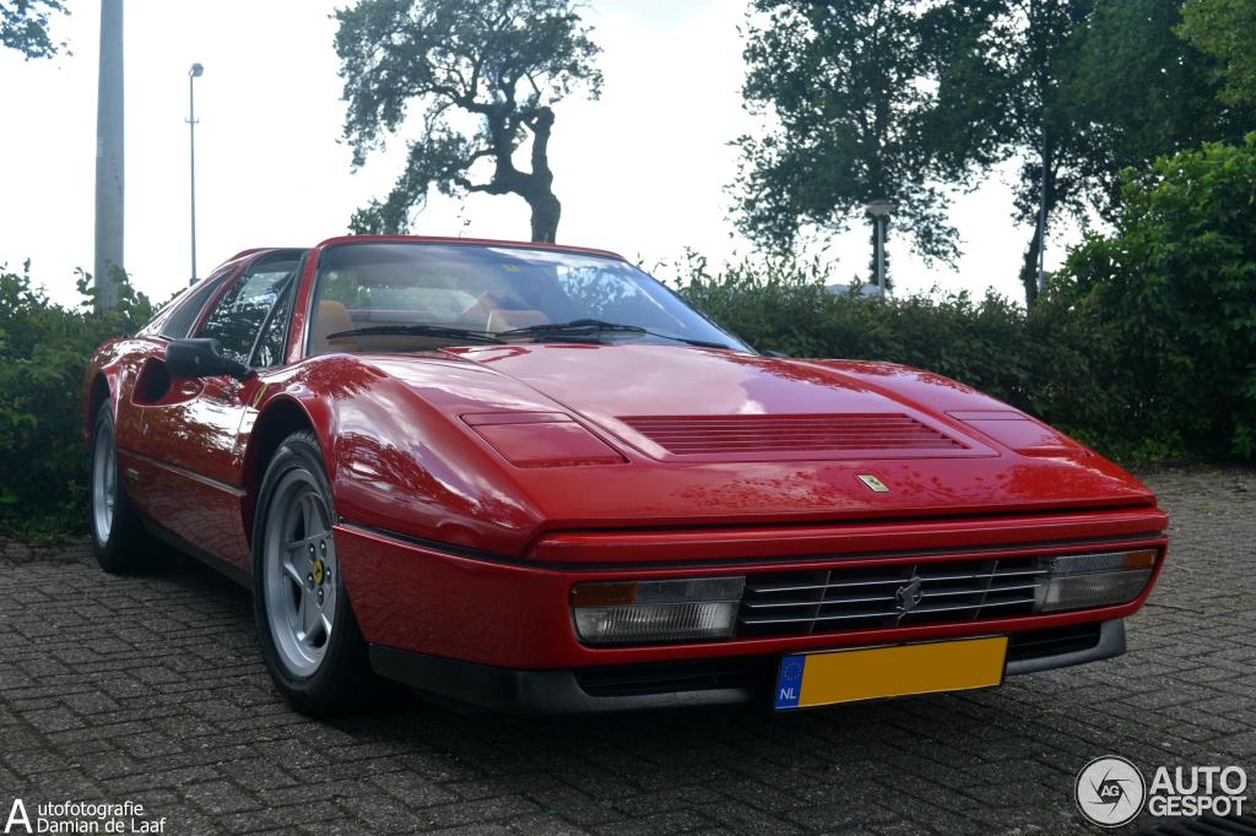 Ferrari 328 GTS