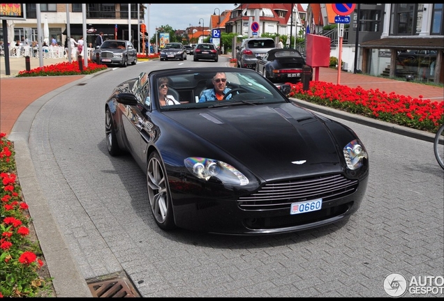 Aston Martin V8 Vantage Roadster