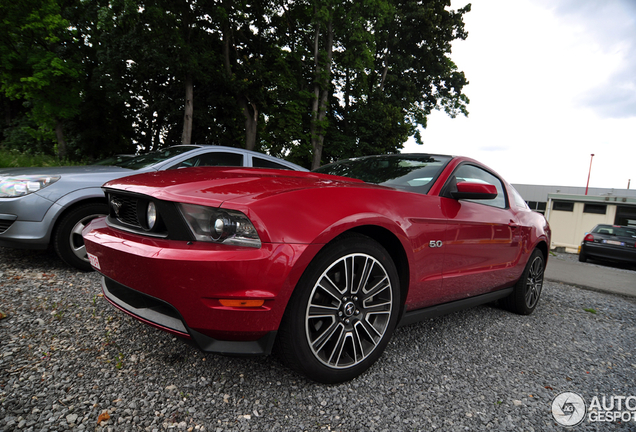 Ford Mustang GT 2011