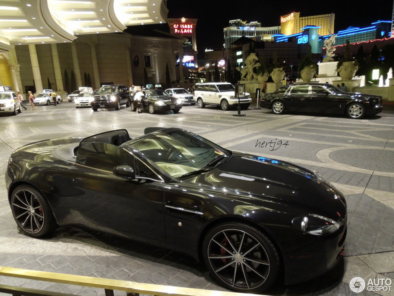 Aston Martin V8 Vantage Roadster