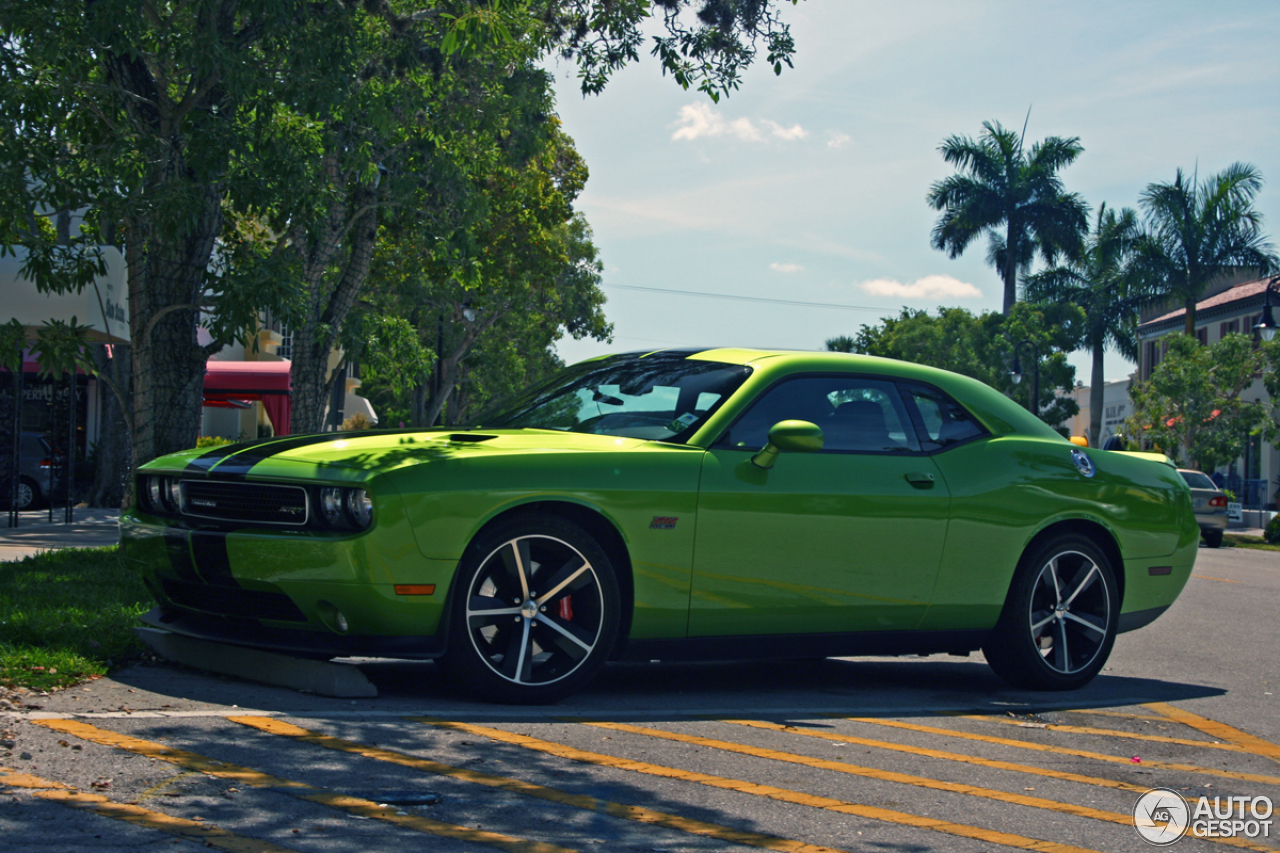 Dodge Challenger SRT-8 392