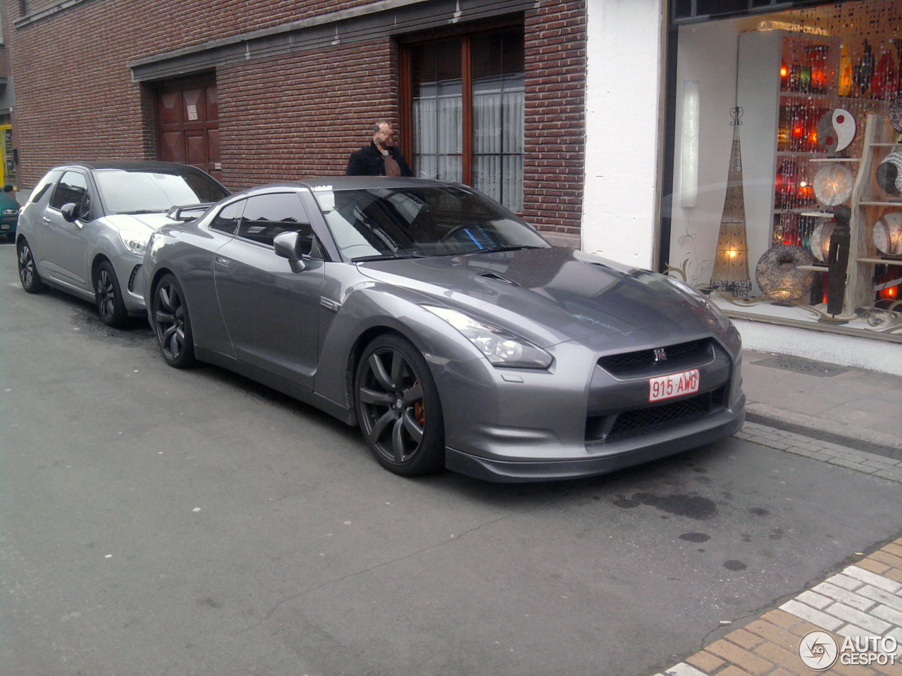 Nissan GT-R