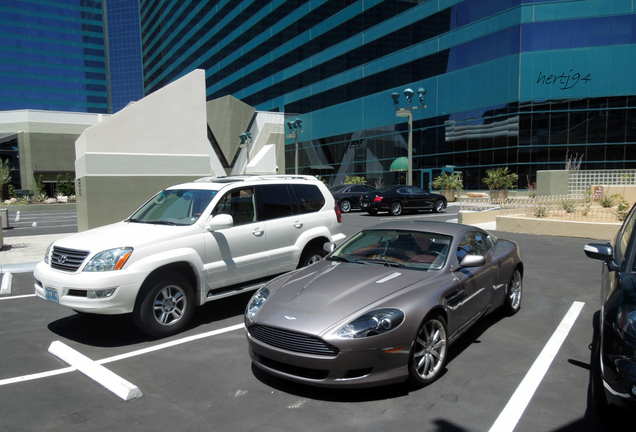 Aston Martin DB9