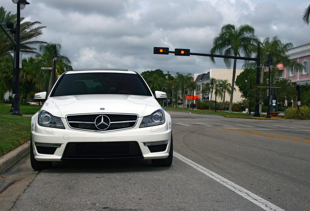 Mercedes-Benz C 63 AMG W204 2012