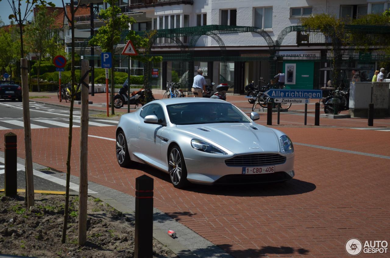 Aston Martin Virage 2011