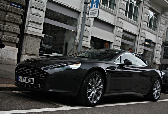 Aston Martin Rapide