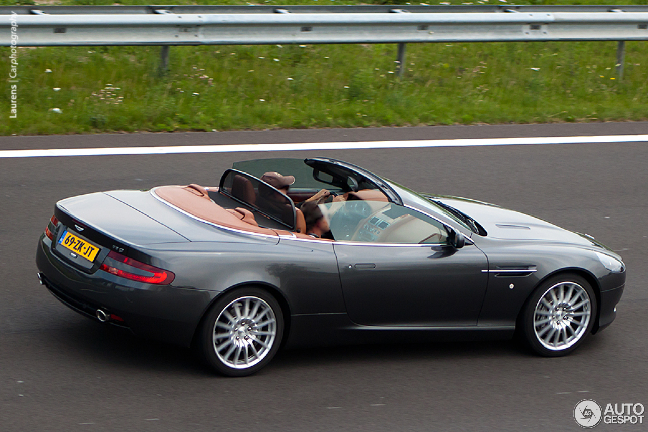 Aston Martin DB9 Volante