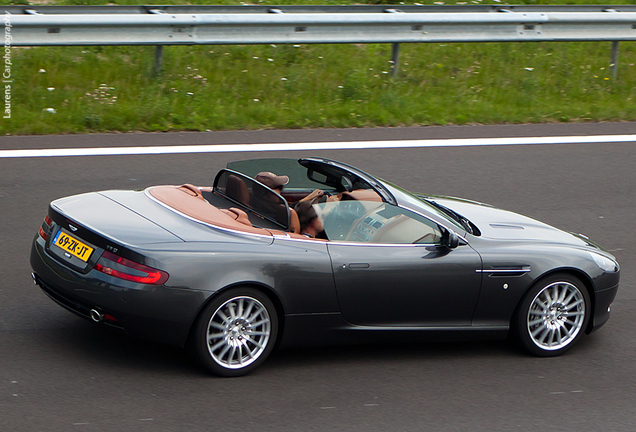 Aston Martin DB9 Volante