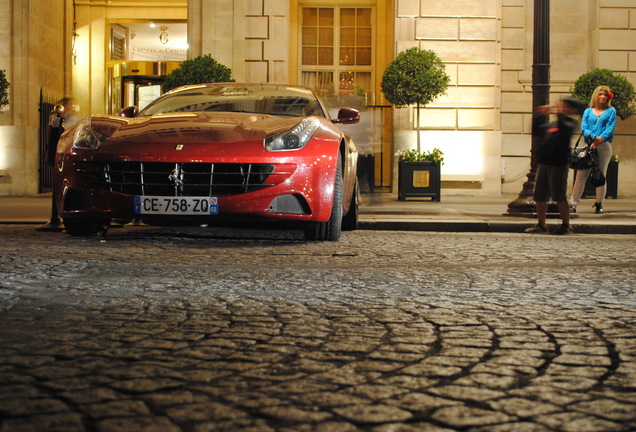 Ferrari FF