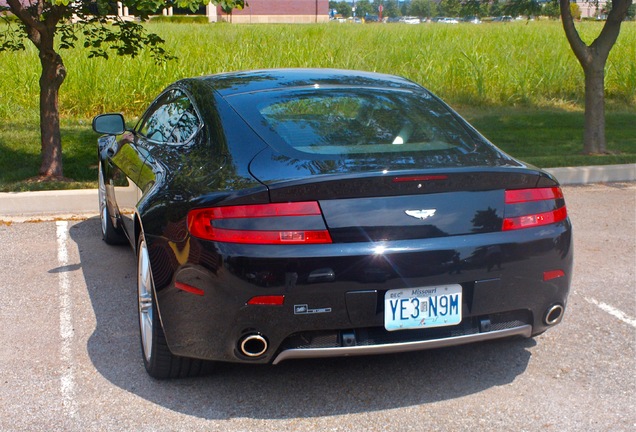 Aston Martin V8 Vantage