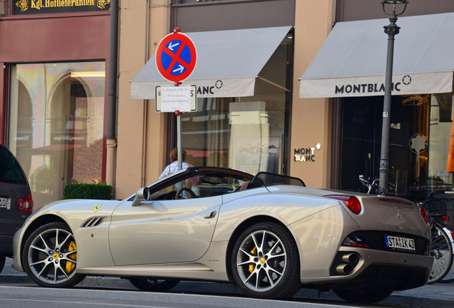 Ferrari California