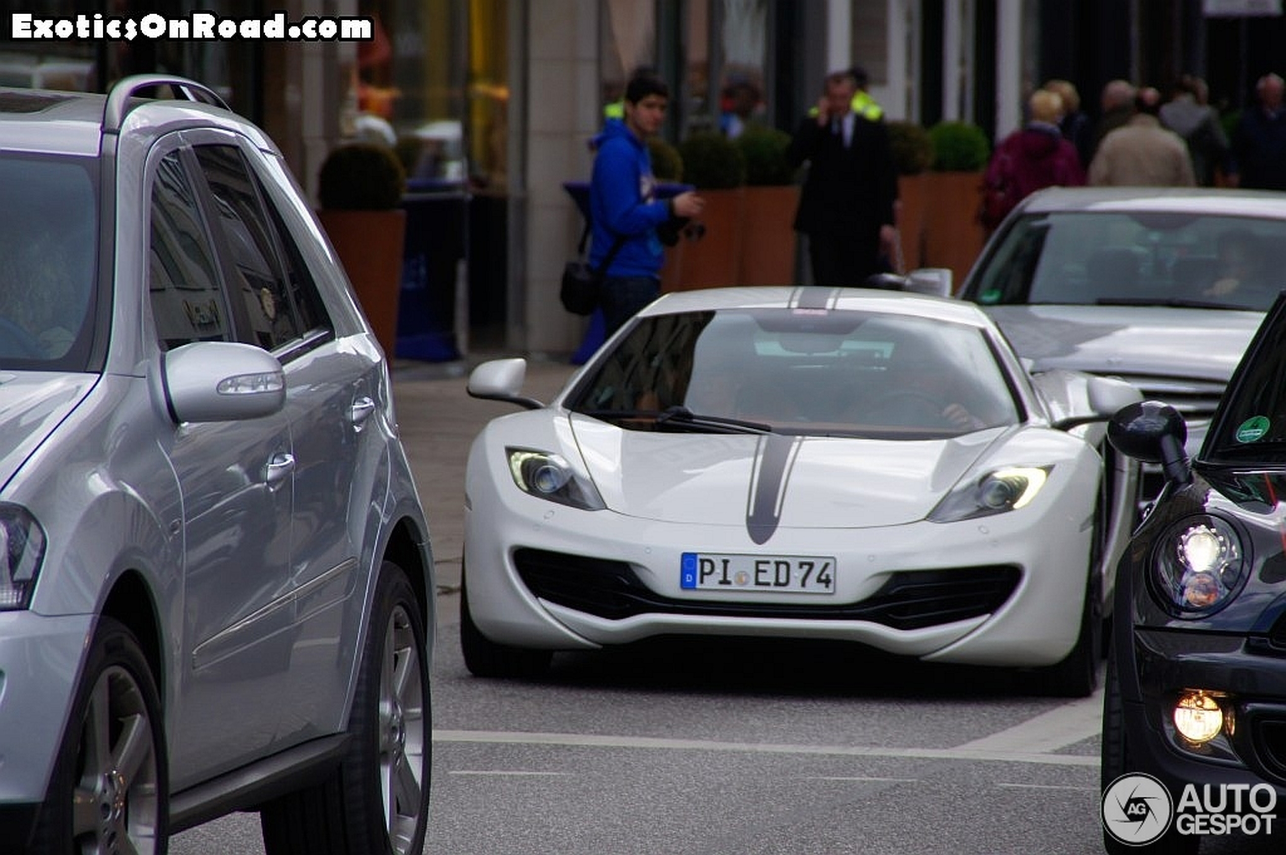 McLaren 12C