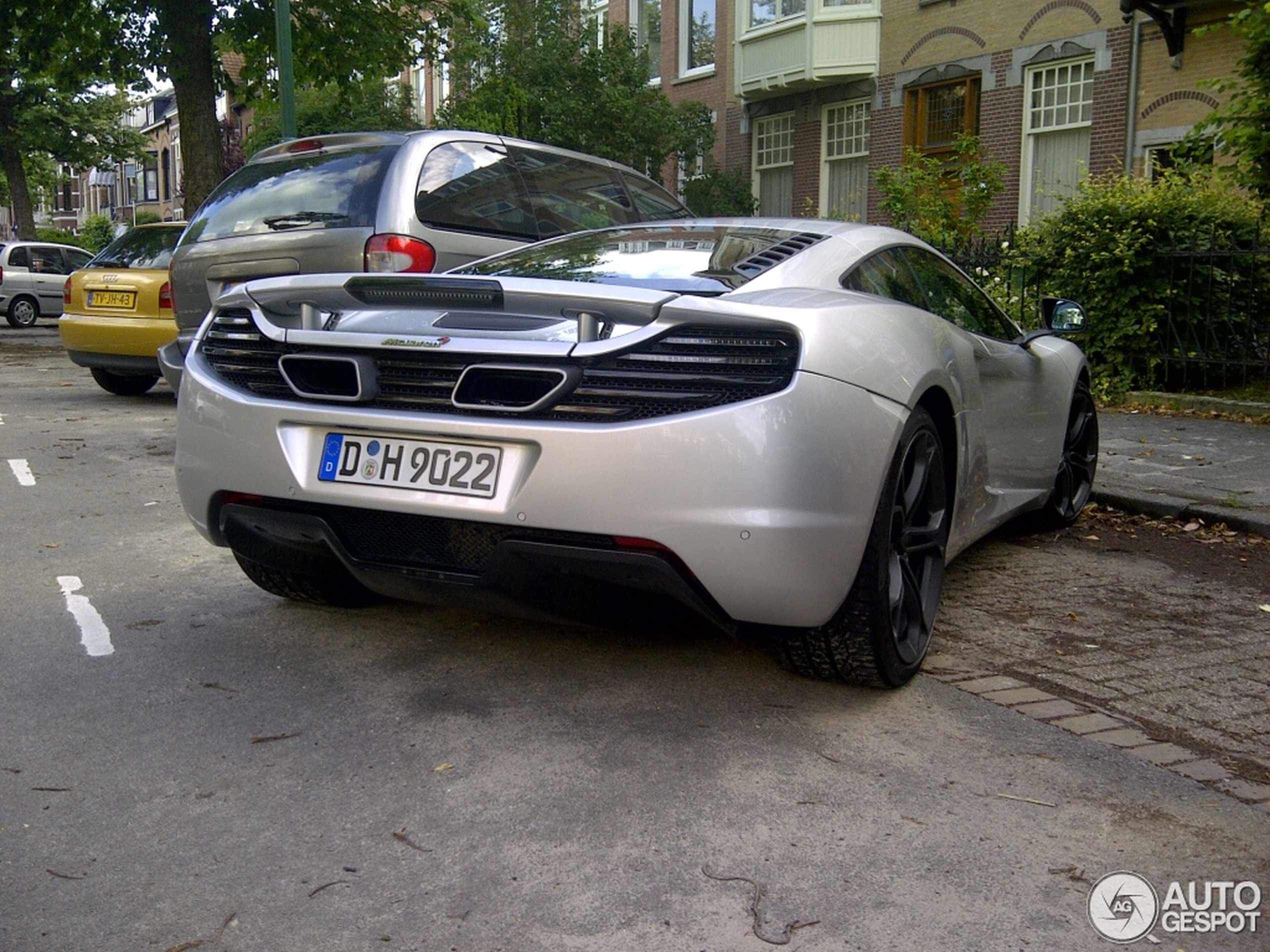 McLaren 12C