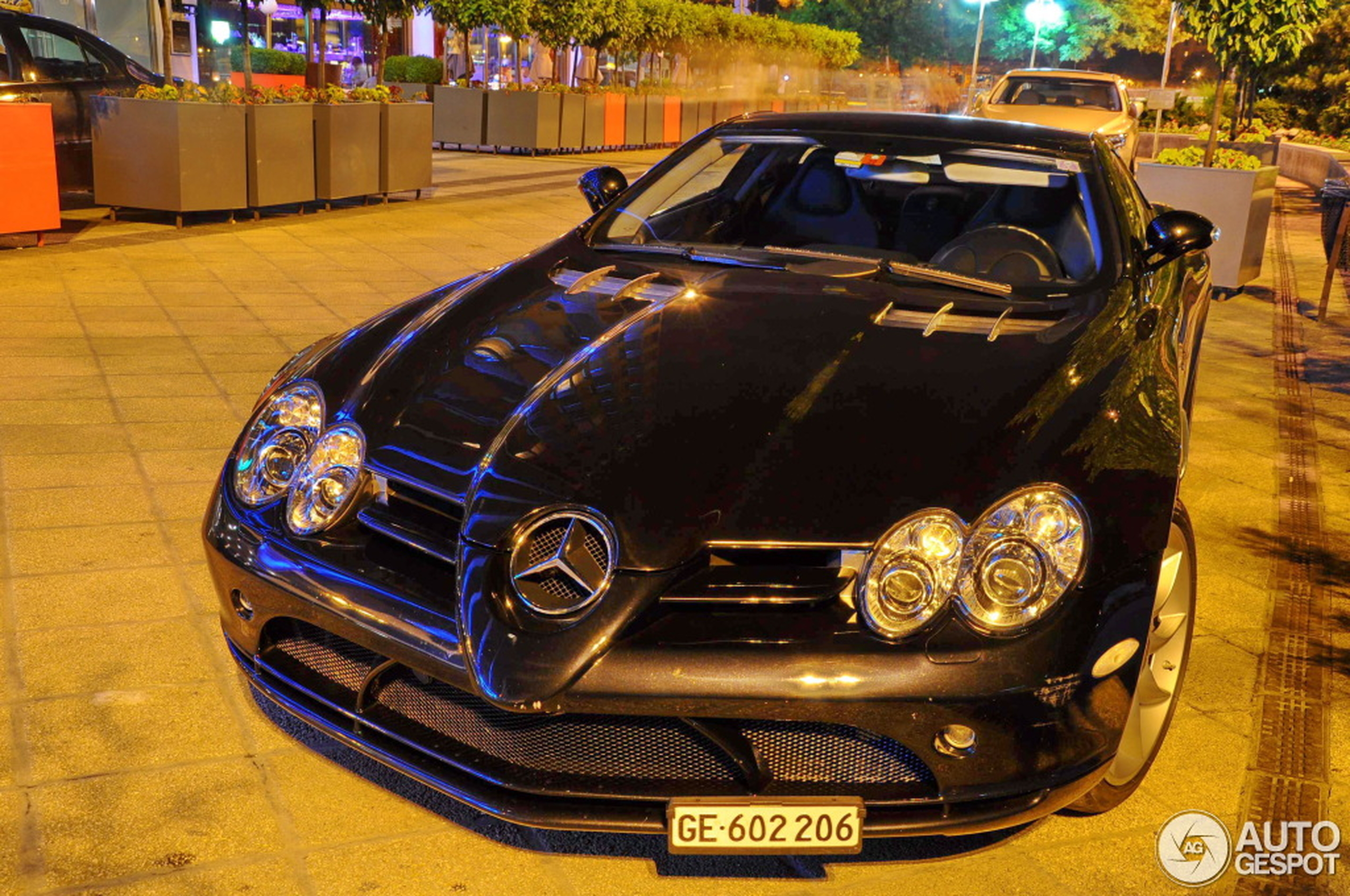 Mercedes-Benz SLR McLaren