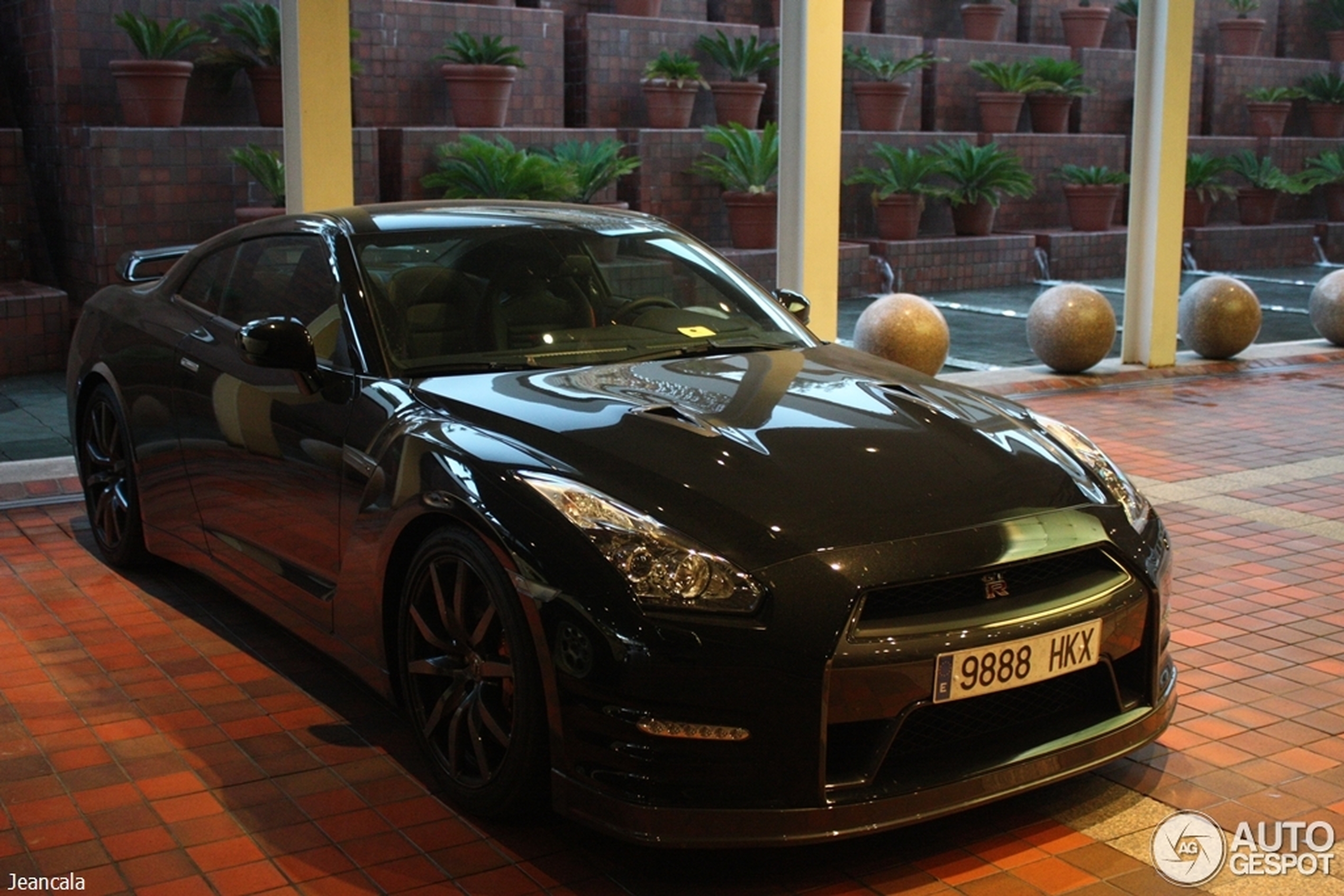 Nissan GT-R 2011