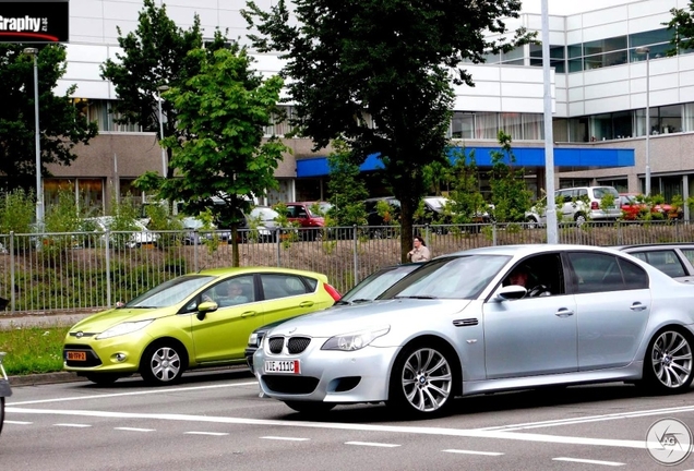 BMW M5 E60 2005