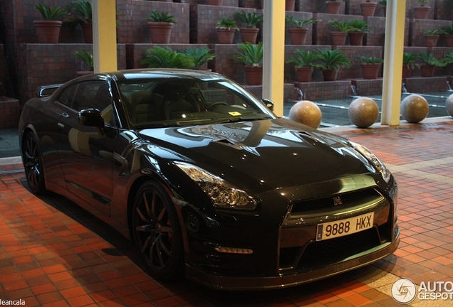 Nissan GT-R 2011