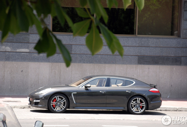 Porsche 970 Panamera Turbo MkI