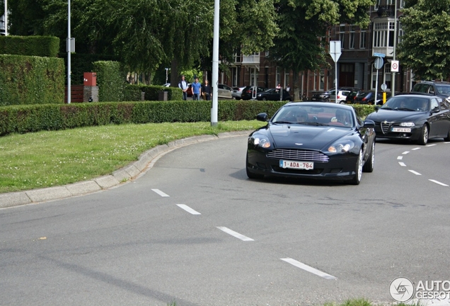 Aston Martin DB9