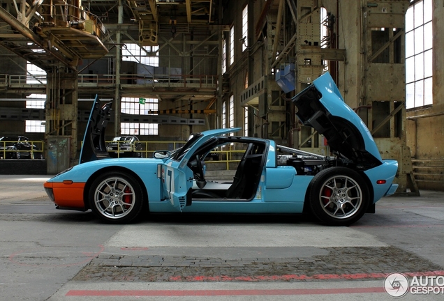 Ford GT Heritage Edition