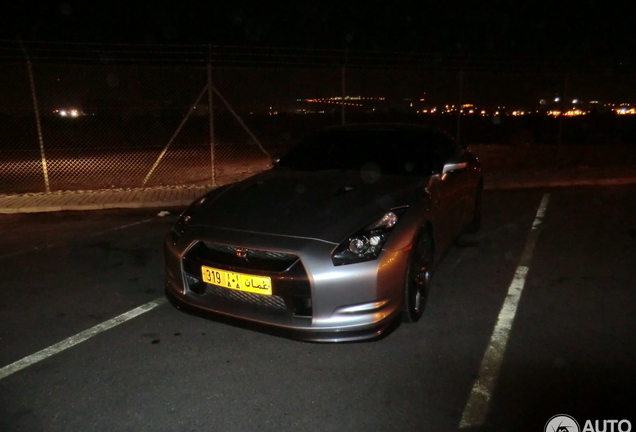 Nissan GT-R