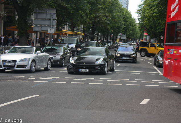 Ferrari FF