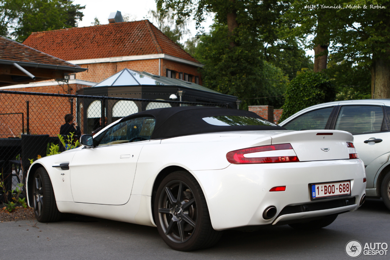 Aston Martin V8 Vantage Roadster