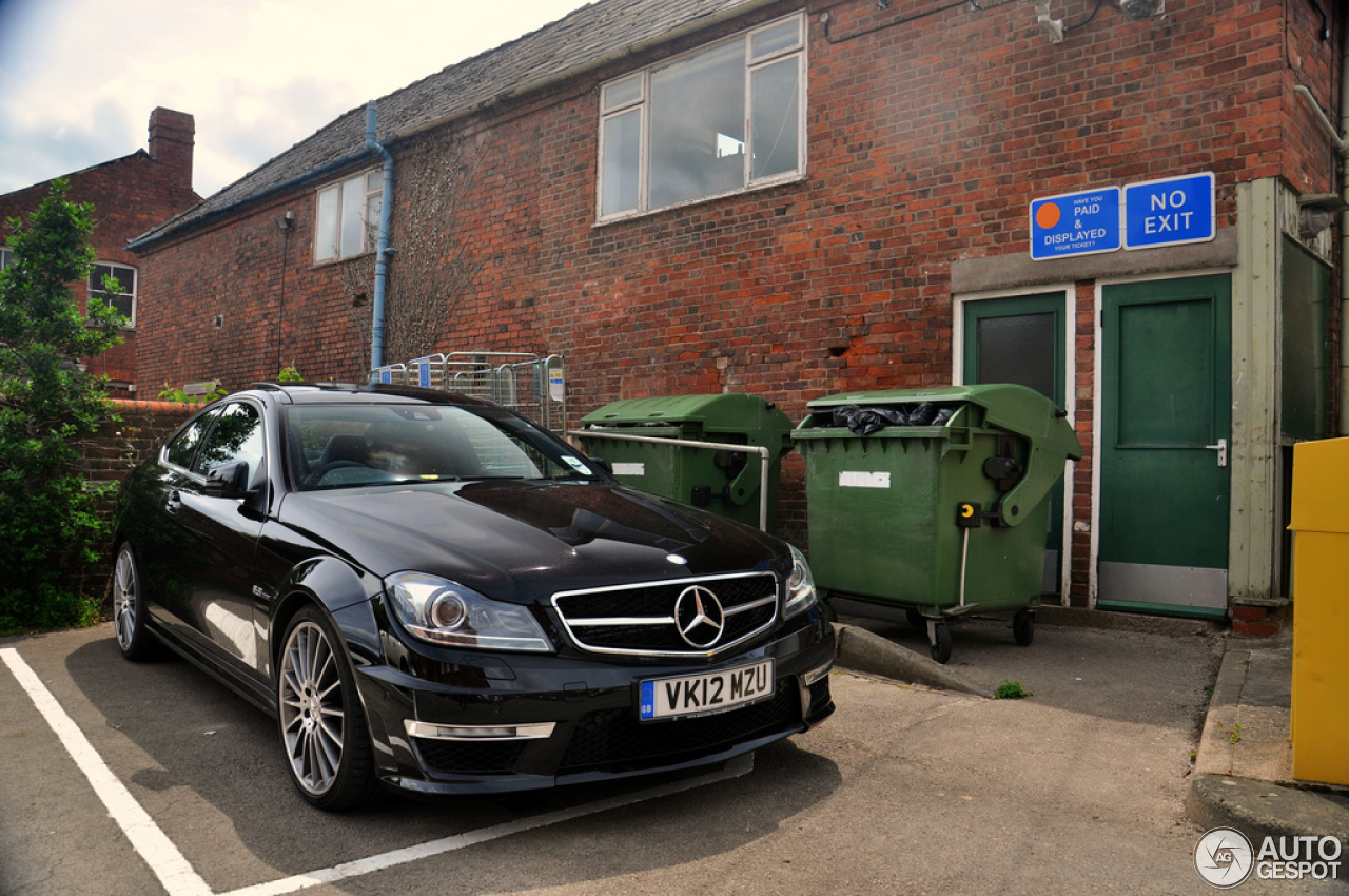 Mercedes-Benz C 63 AMG Coupé Edition 125