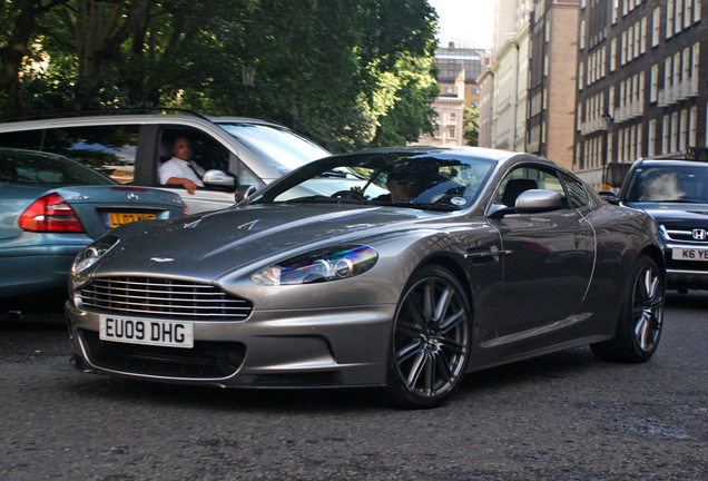 Aston Martin DBS