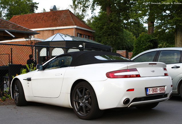 Aston Martin V8 Vantage Roadster