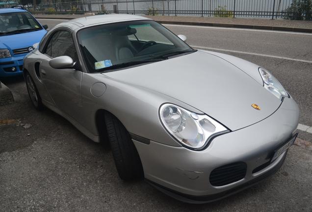 Porsche 996 Turbo Cabriolet