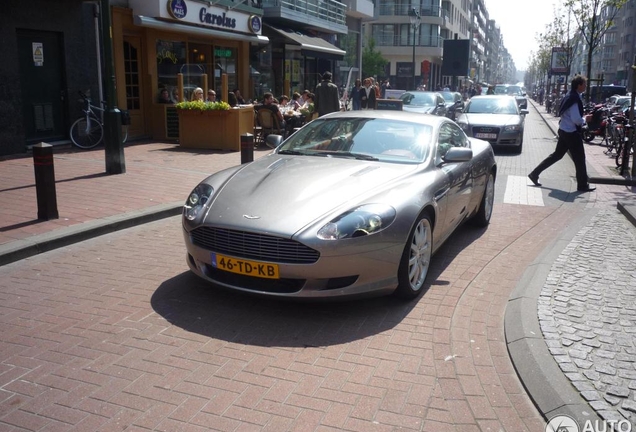 Aston Martin DB9