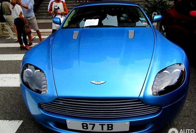 Aston Martin V8 Vantage Roadster