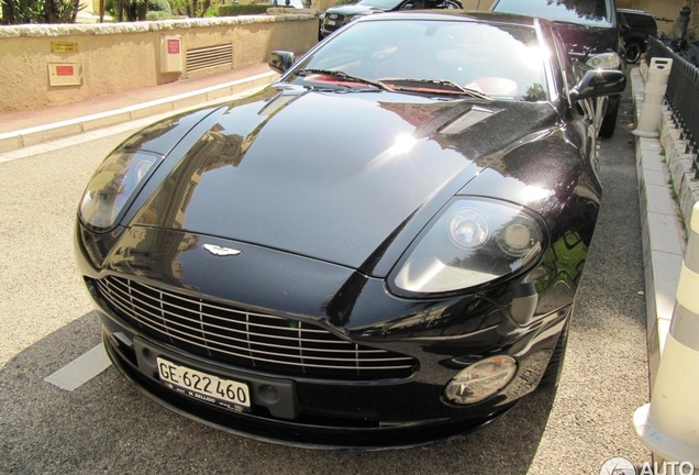 Aston Martin Vanquish S