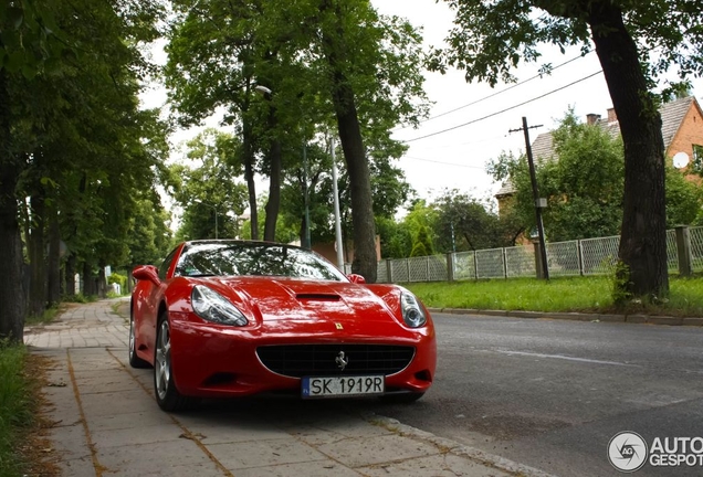 Ferrari California