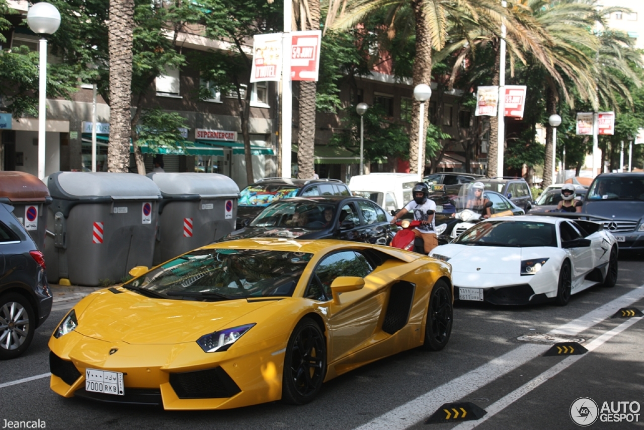 Lamborghini Aventador LP700-4