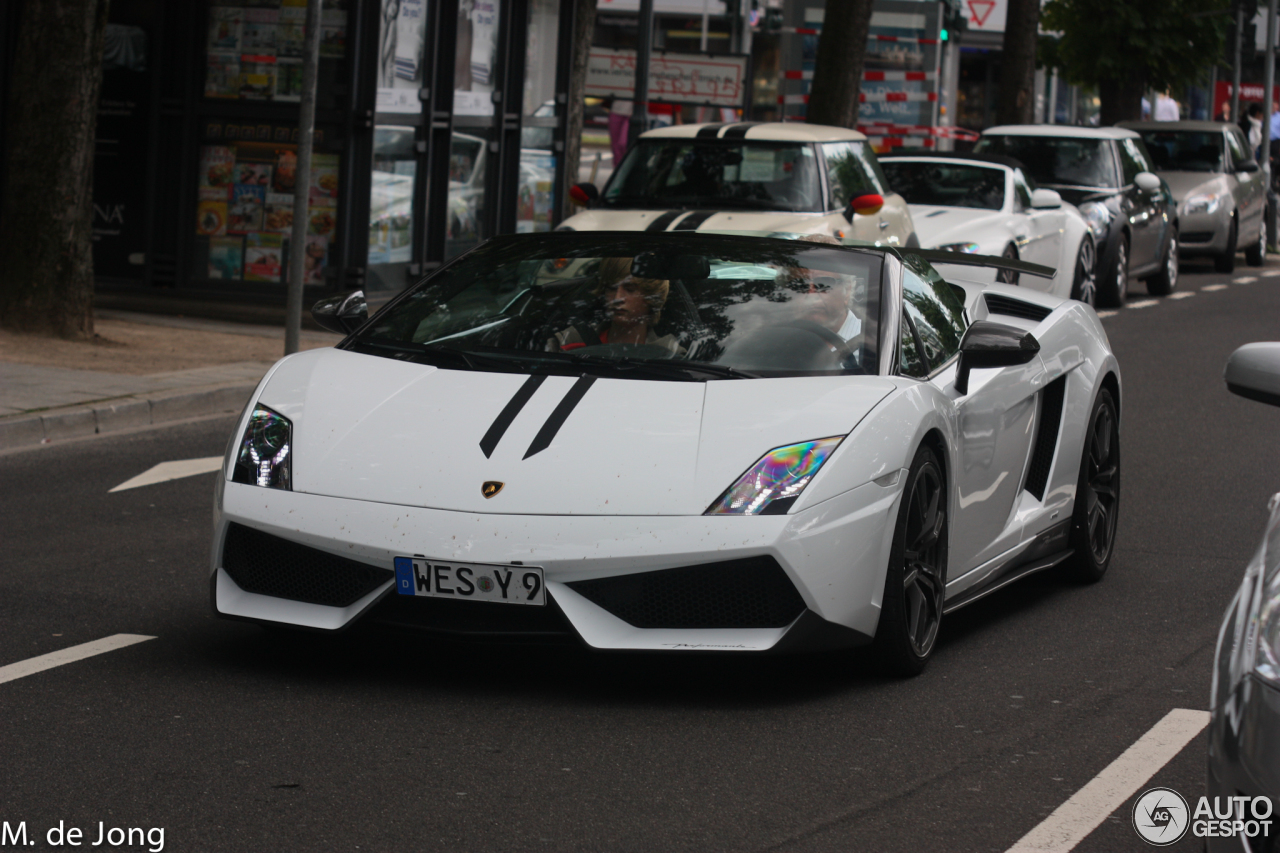 Lamborghini Gallardo LP570-4 Spyder Performante