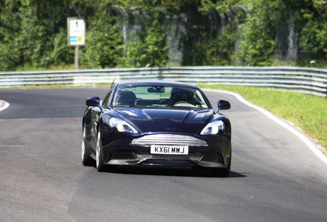 Aston Martin Vanquish 2013