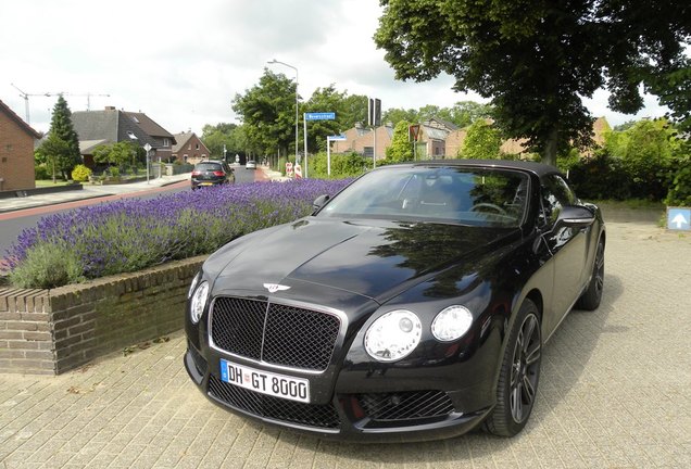 Bentley Continental GTC V8