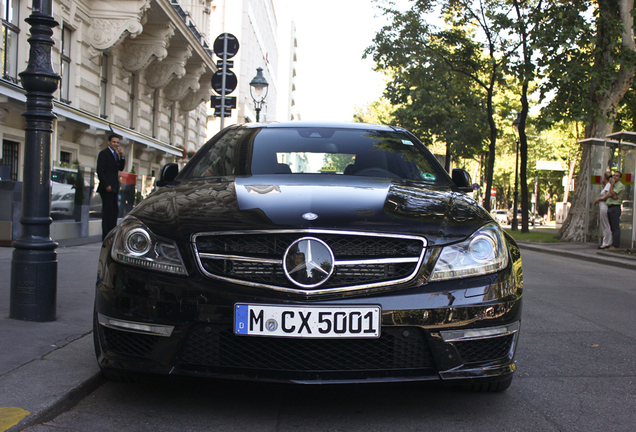 Mercedes-Benz C 63 AMG Coupé