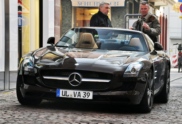 Mercedes-Benz SLS AMG Roadster