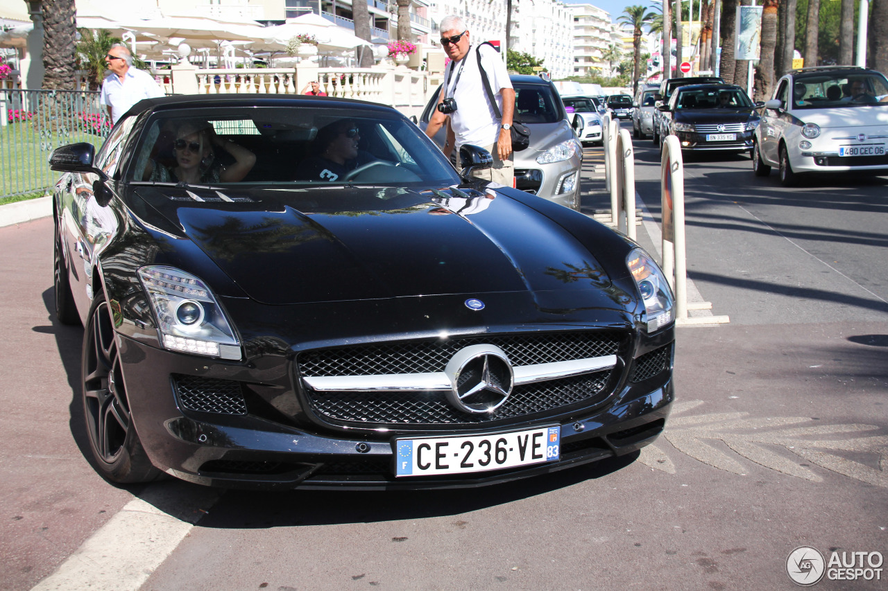 Mercedes-Benz SLS AMG Roadster