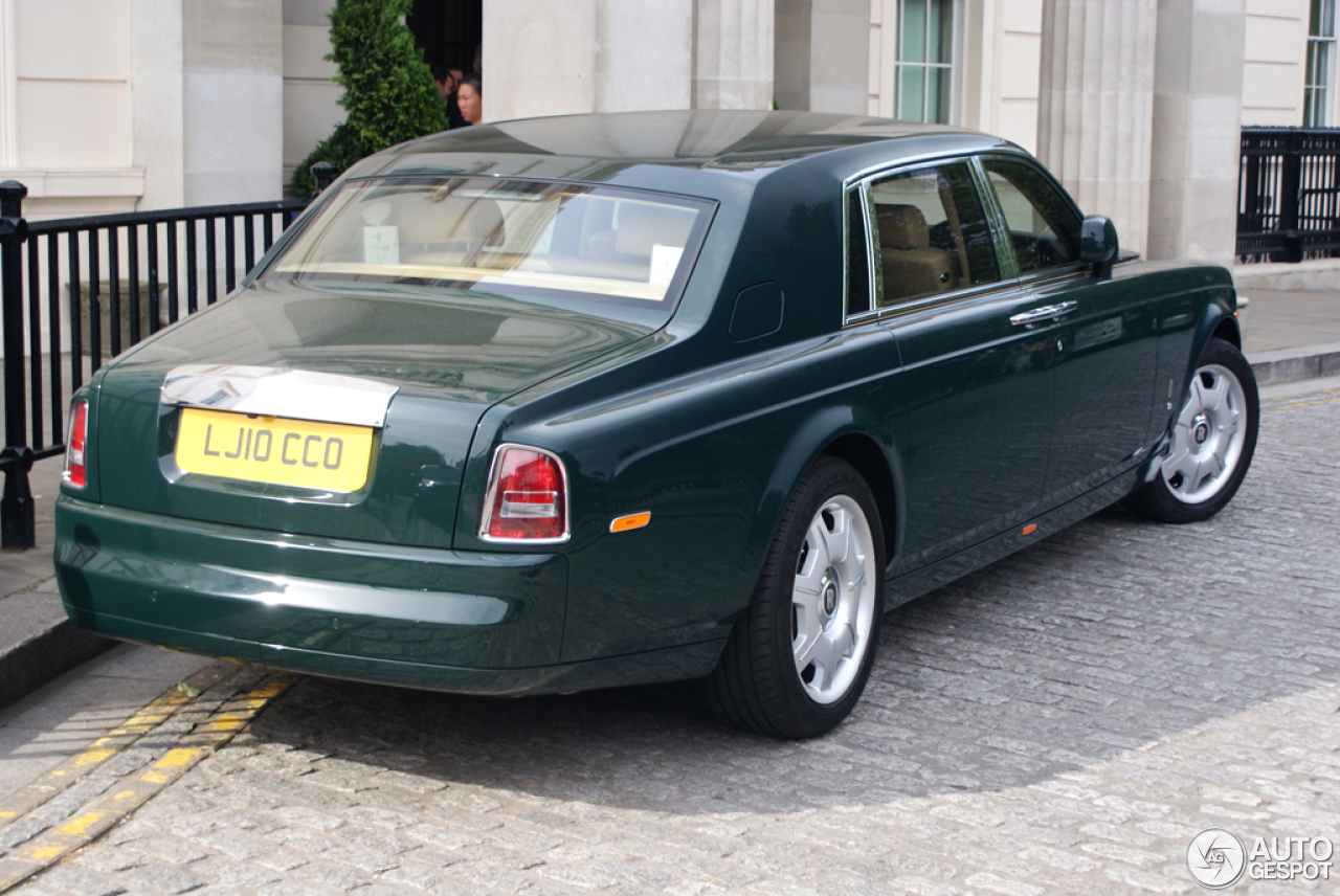 Rolls-Royce Phantom EWB