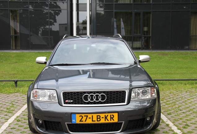 Audi RS6 Avant C5